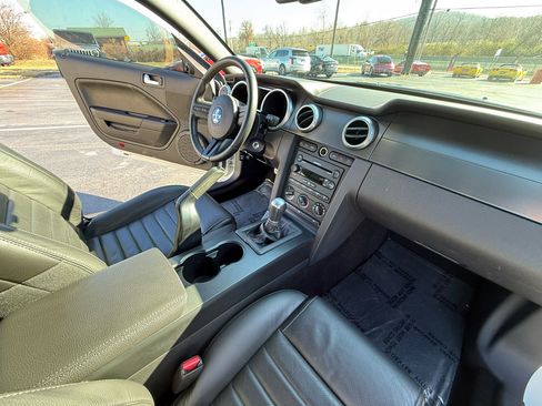 Used 2007 Ford Mustang Shelby GT500 image 33