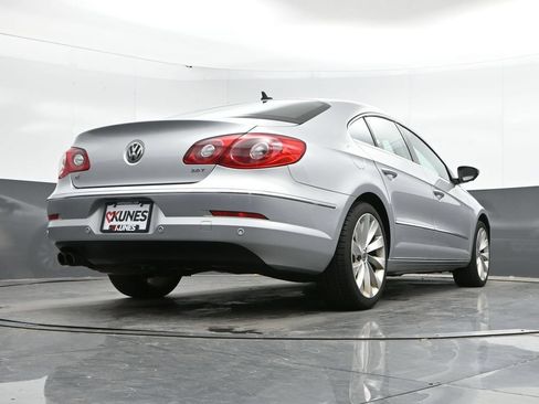 Used 2010 Volkswagen CC Luxury FWD image 34