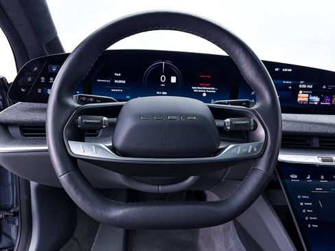 Used 2024 Lucid Air Touring AWD/4WD image 28
