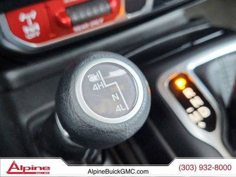 Used 2024 Jeep Wrangler Unlimited Sport AWD/4WD image 27