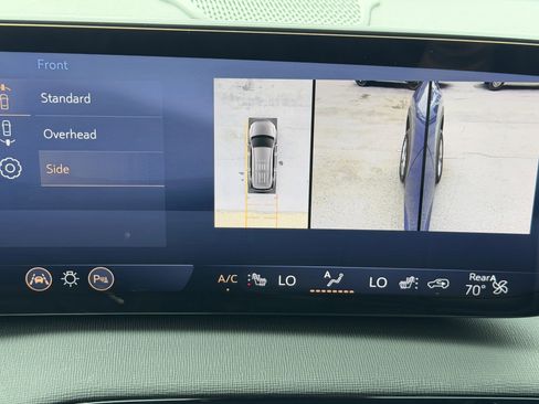 Used 2025 Buick Enclave Preferred image 36