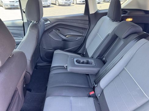 Used 2015 Ford Escape SE FWD image 29