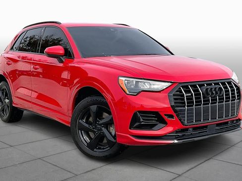Used 2019 Audi Q3 2.0T Premium image 2