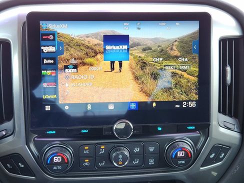 Used 2017 Chevrolet Silverado 1500 LT w/ All Star Edition AWD/4WD image 17