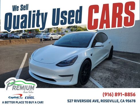 Used 2022 Tesla Model 3 Performance AWD/4WD image 1