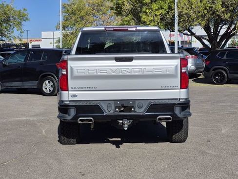 Used 2020 Chevrolet Silverado 1500 Custom Trail Boss w/ Custom Convenience Package AWD/4WD image 4
