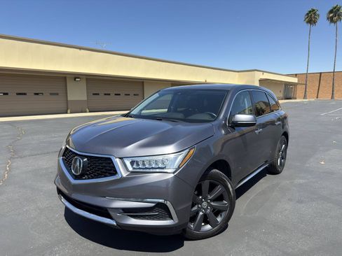 Used 2018 Acura MDX FWD image 2