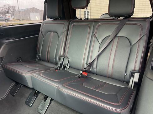 Used 2023 Ford Expedition Max Limited image 15