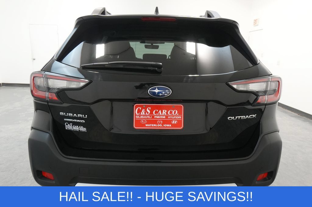 Used 2023 Subaru Outback Limited AWD/4WD image 10