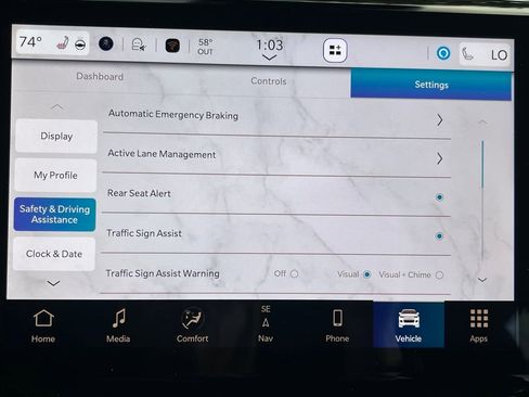 New 2025 Jeep Grand Cherokee L Overland w/ Luxury Tech Group IV image 8