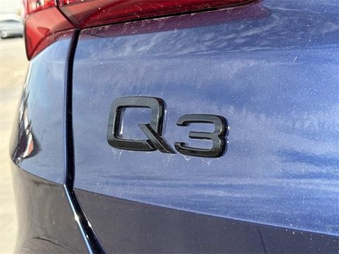Certified 2025 Audi Q3 2.0T Premium Plus w/ Premium Plus Package image 12