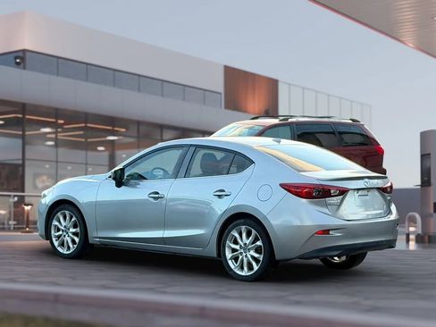 Used 2016 MAZDA MAZDA3 s Touring image 6