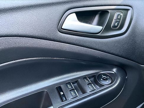 Used 2019 Ford Escape SE AWD/4WD image 31