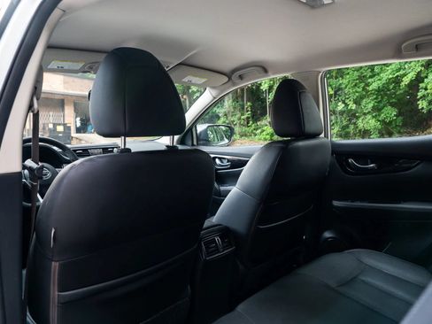 Used 2017 Nissan Rogue Sport SL FWD image 30