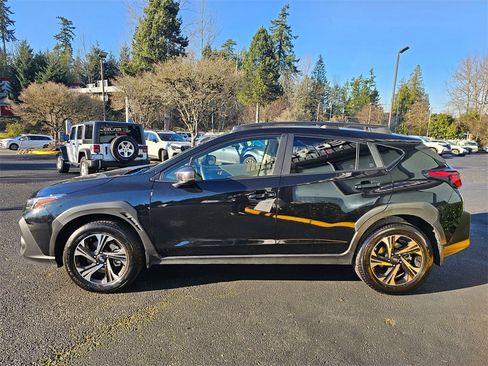 Used 2025 Subaru Crosstrek 2.0i Premium w/ Convenience Package #2 image 4