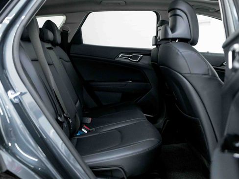 Used 2025 Kia Sportage EX w/ Premium Package image 49