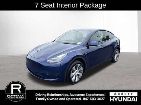 Used 2023 Tesla Model Y Long Range AWD/4WD image 1