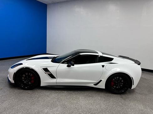 Used 2019 Chevrolet Corvette Grand Sport image 9