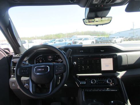 New 2026 GMC Sierra 2500 AT4 w/ AT4 Premium Plus Package image 17