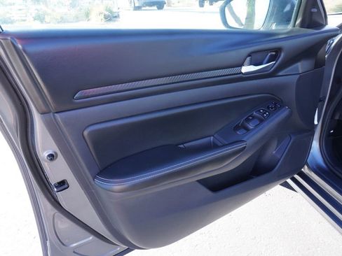 Certified 2024 Nissan Altima 2.5 SV image 14