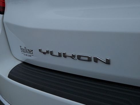 Certified 2024 GMC Yukon XL SLT image 30