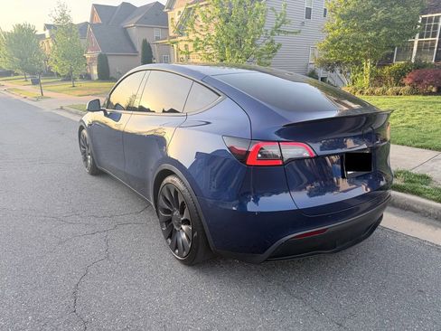Used 2020 Tesla Model Y Performance AWD/4WD image 4