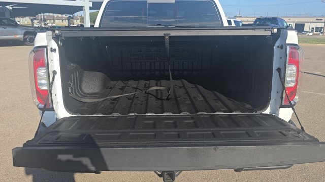 Used 2021 GMC Canyon Denali AWD/4WD image 16