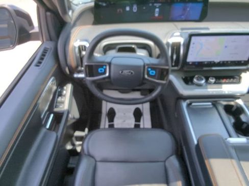 Used 2026 Ford Expedition Tremor AWD/4WD image 7