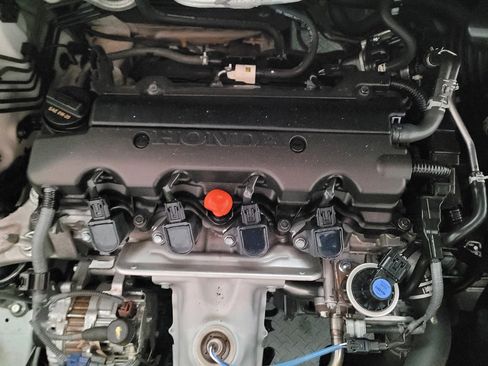 Used 2021 Honda HR-V Sport image 30