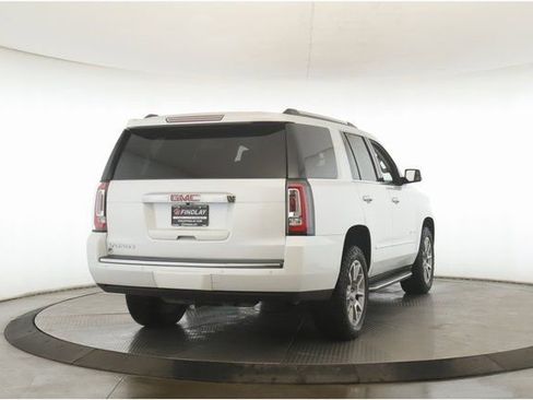 Used 2016 GMC Yukon Denali image 7