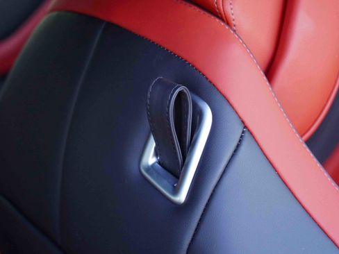 Certified 2025 BMW M850i xDrive Coupe image 34