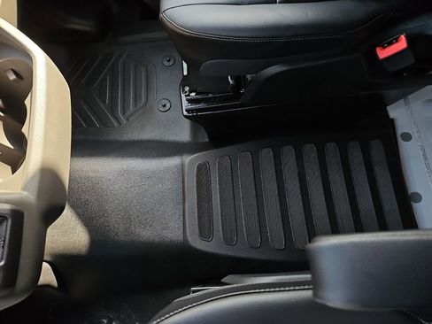 New 2026 Ford Transit 250 148 Medium Roof image 28