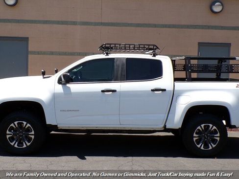 Used 2021 Chevrolet Colorado Z71 w/ Safety Package AWD/4WD image 5