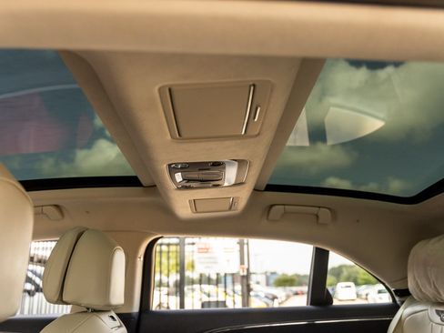 Used 2026 Bentley Flying Spur Plug-In Hybrid AWD/4WD image 30