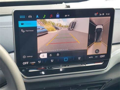 New 2025 Volkswagen ID.4 Pro S Plus image 26