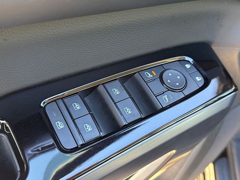 New 2026 Nissan Pathfinder SL image 20