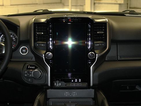 New 2026 RAM 1500 Big Horn AWD/4WD image 15