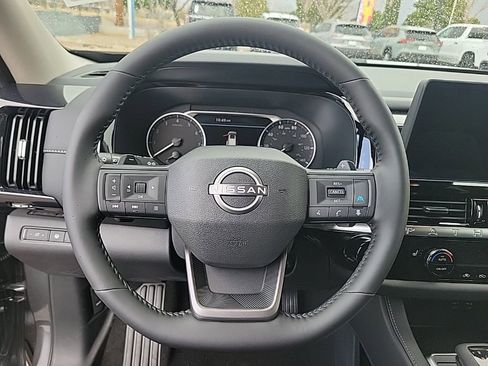 New 2026 Nissan Pathfinder SV image 22