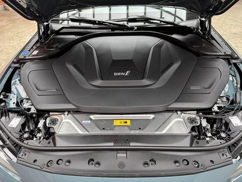 New 2026 BMW i4 xDrive40i image 28