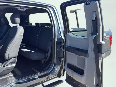 Used 2018 Ford F150 XL w/ Equipment Group 101A Mid AWD/4WD image 35