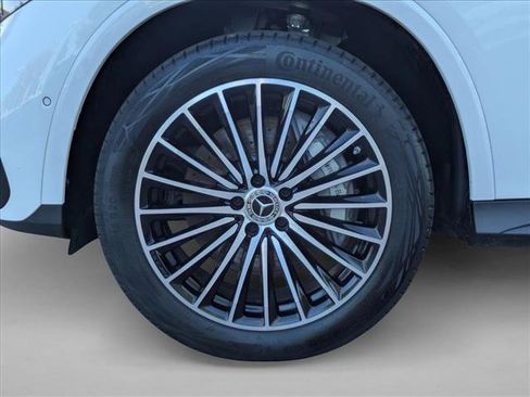 Certified 2026 Mercedes-Benz GLC 300 image 22