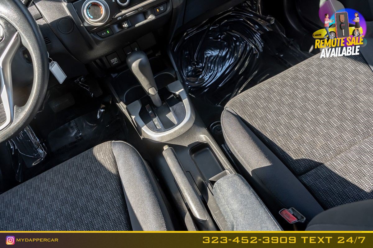 Used 2016 Honda Fit LX image 19