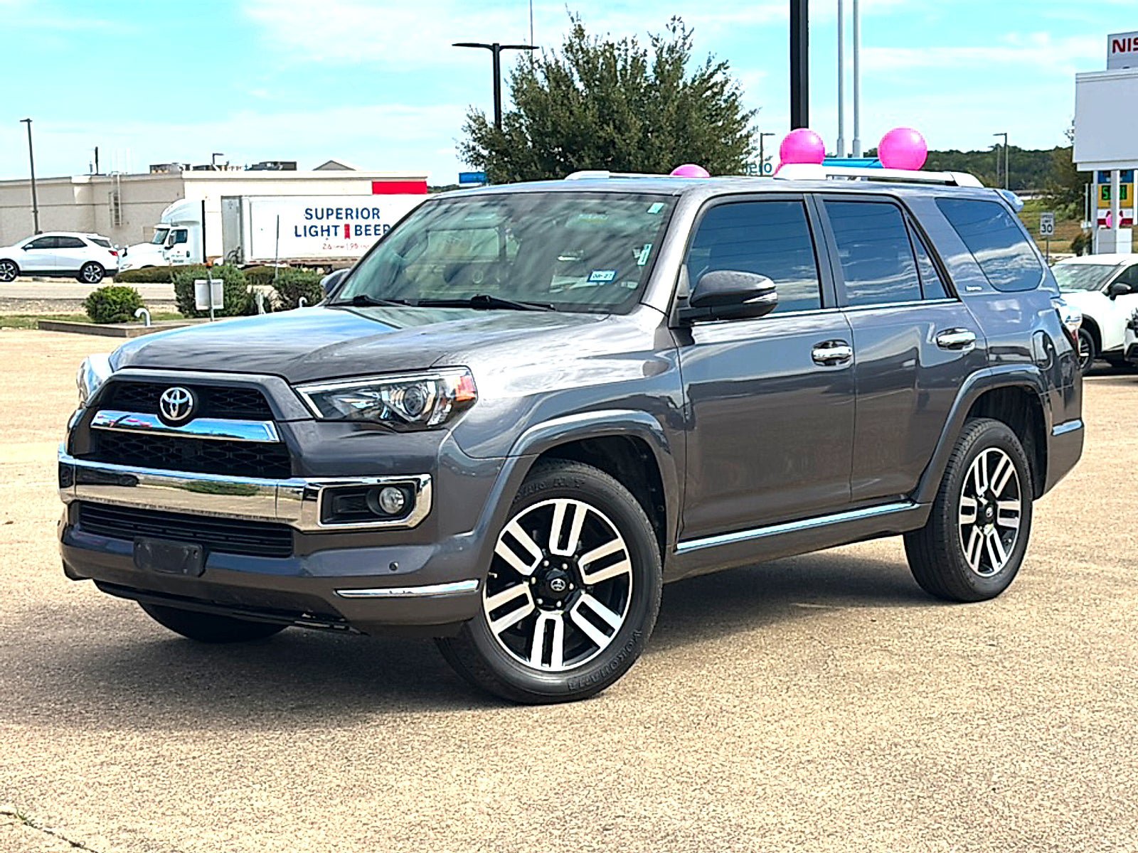 Used 2018 Toyota 4Runner Limited RWD image 2