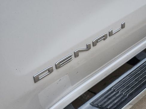 Used 2024 GMC Sierra 1500 Denali AWD/4WD image 12