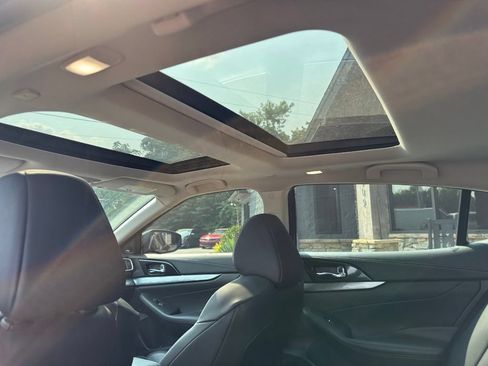 Used 2019 Nissan Maxima 3.5 SL FWD image 36
