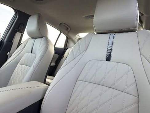New 2026 Nissan Sentra SL w/ Floor Mat Package FWD image 11