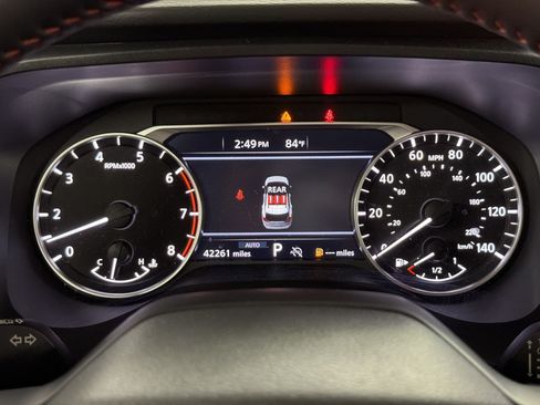 Used 2025 Nissan Rogue SV AWD/4WD image 21