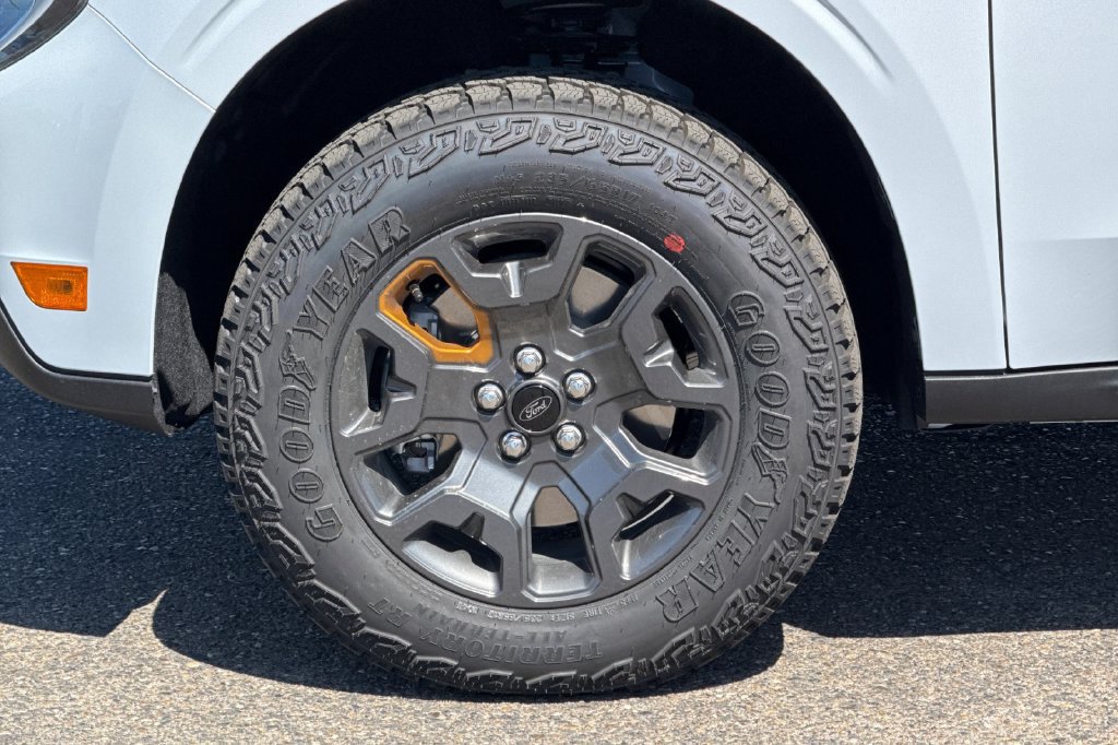 New 2026 Ford Maverick Tremor AWD/4WD image 25