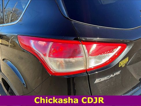 Used 2014 Ford Escape SE image 22