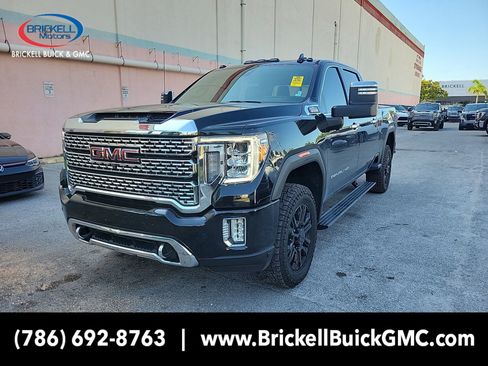 Used 2022 GMC Sierra 2500 Denali w/ Denali Black Diamond Edition AWD/4WD image 1
